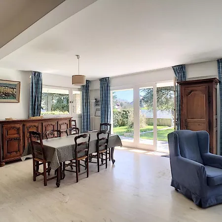 En Bord De A Jullouville, Acces Direct Plage, 6 Chambres, Jardin Et Barbecue - Fr-1-361-496 *