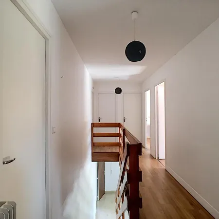 Hébergement de vacances En Bord De A Jullouville, Acces Direct Plage, 6 Chambres, Jardin Et Barbecue - Fr-1-361-496 *